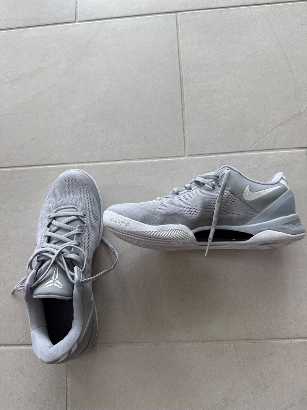 Nike Men’s Light Gray Athletic Sneakers Kobe 8